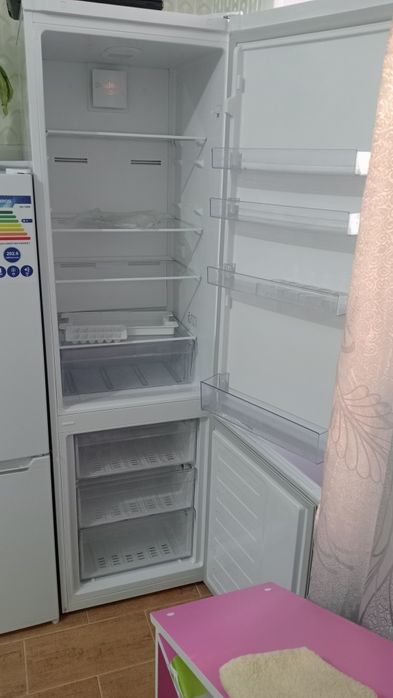 Продам холодильник Марка beko