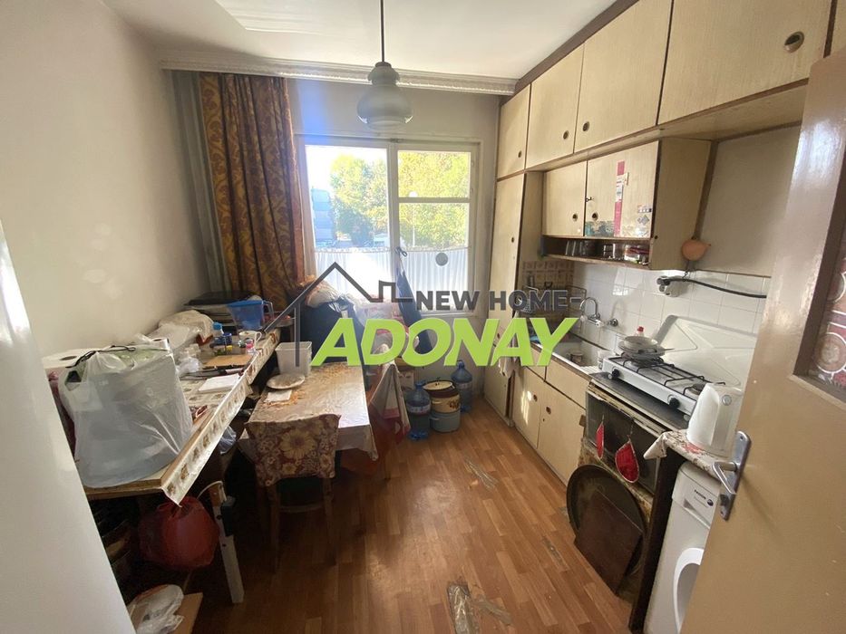 Продава се Тристаен апартамент в Пловдив, Христо Смирненски - 86 кв.м за 1078 €/кв.м - Снимка #2