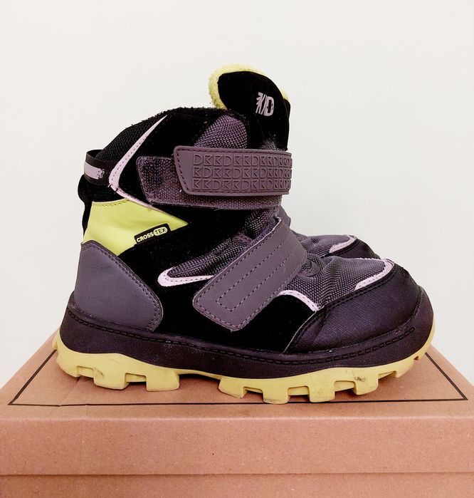 Зимние ботинки 34 размер (маломерят) для мальчика