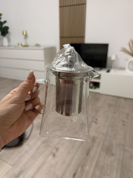 Infuzor de ceai/cafea din metal si sticla termorezistenta model patrat