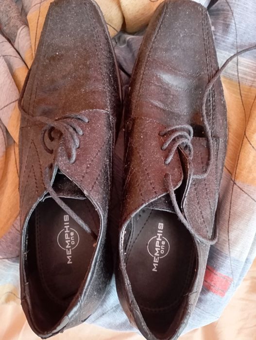 Мъжки обувки за носене.