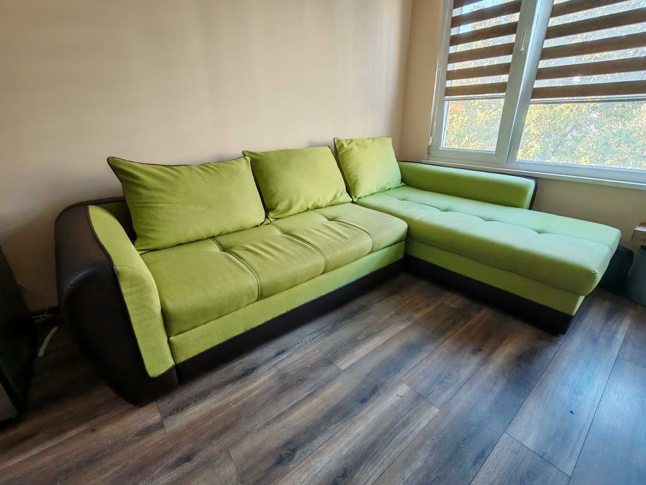 Ъглов разтегателен  диван