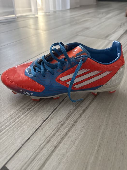 Ghete fotbal Adidas,  Nr.40