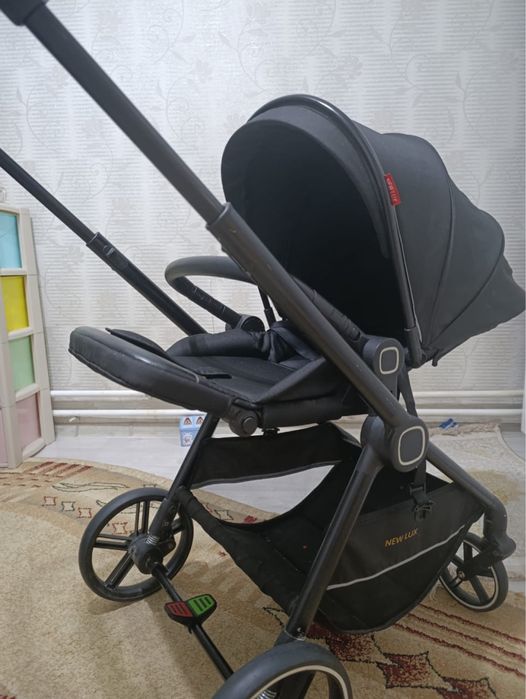 Коляска в хорошем состоянии