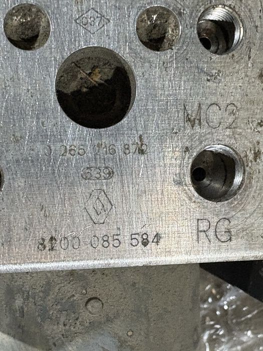 Renault Clio 1.5 dci 2002 година АБС помпа ABS