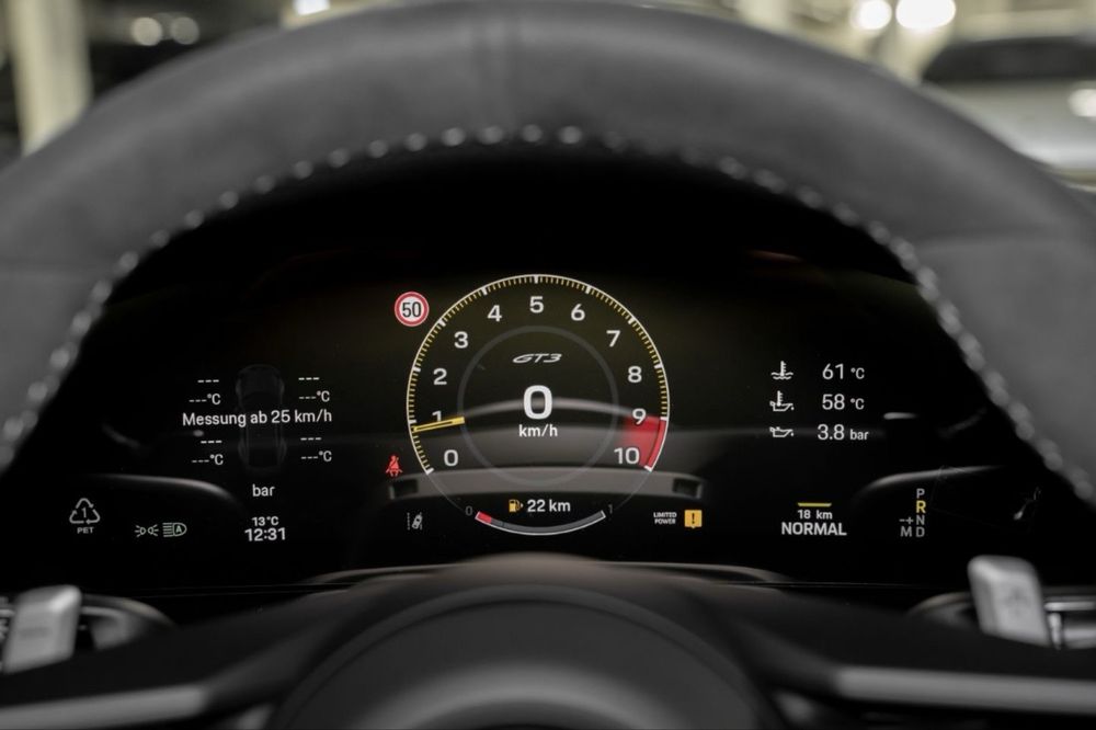 Porsche 911 GT3 Bose Liftsystem Parkassistent