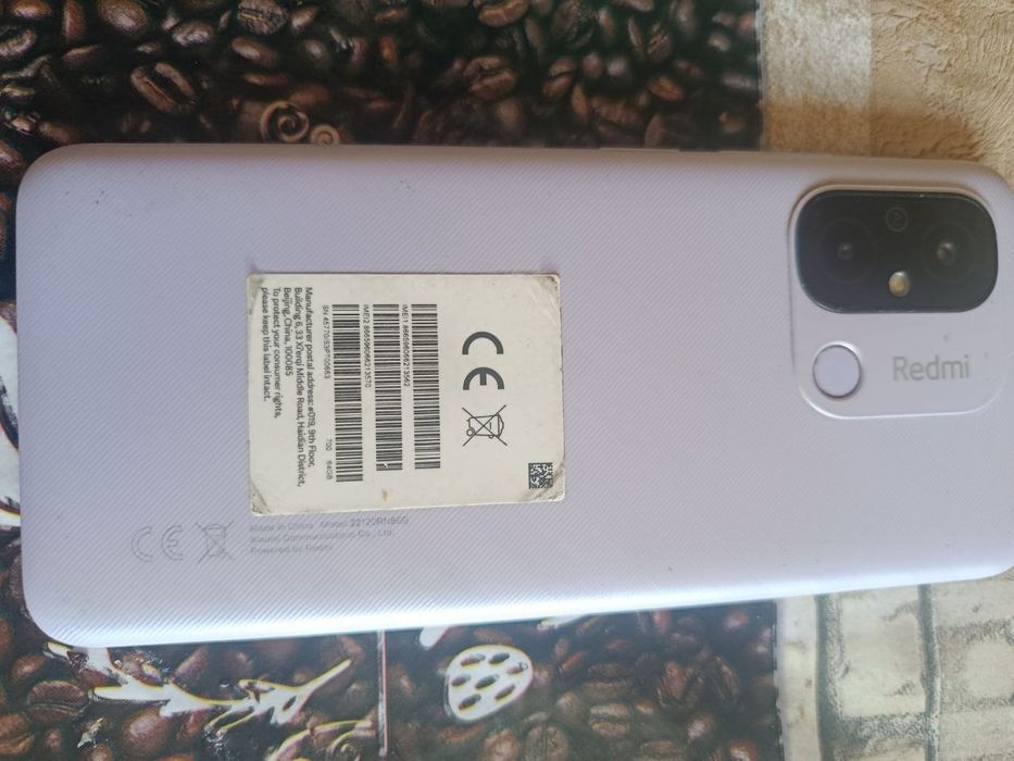 Realmi 12c sotladi