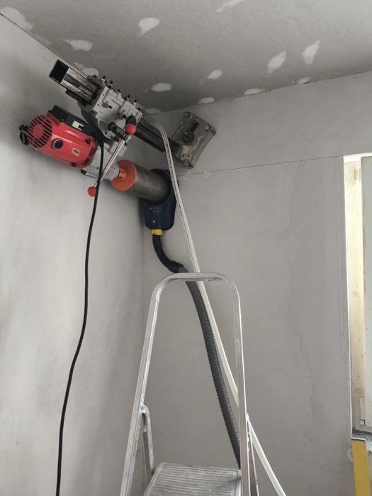 GAURĂ PRIN CAROTARE PENTRU Hotă Centrală Ventilație Canalizare Sobă