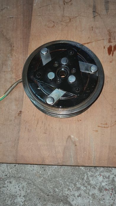 Авто компресори за климатикик