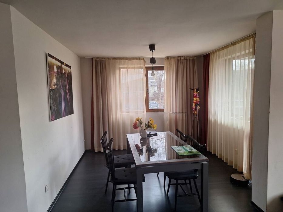 Дава се под наем Тристаен апартамент в София, Хладилника - 120 кв.м за 746.64 € - Снимка #2