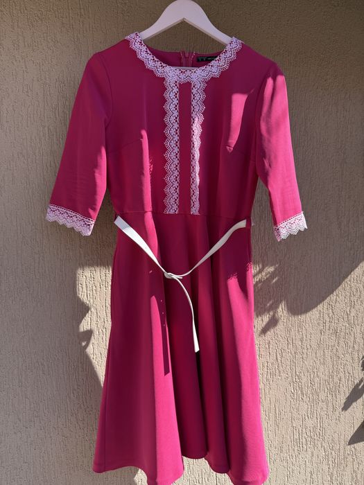 Rochie ocazie roz