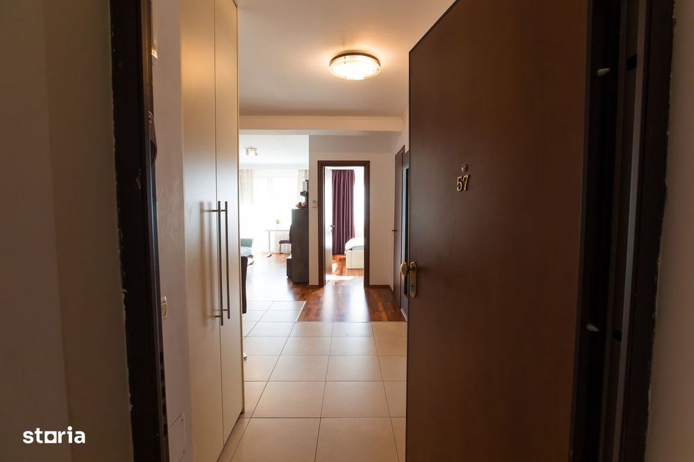 Apartament cu balcon și terasă, 2 camere în Vatra Noua