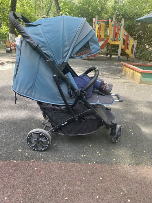 Продам коляску б/у 20000