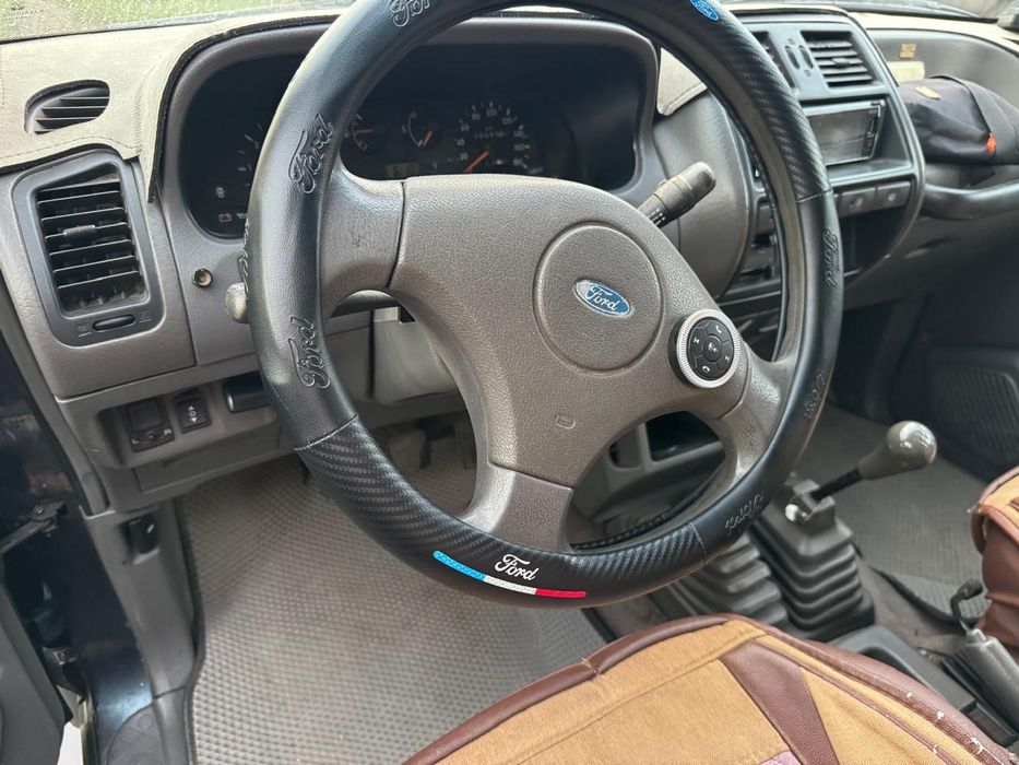 Продам Ford mavrick