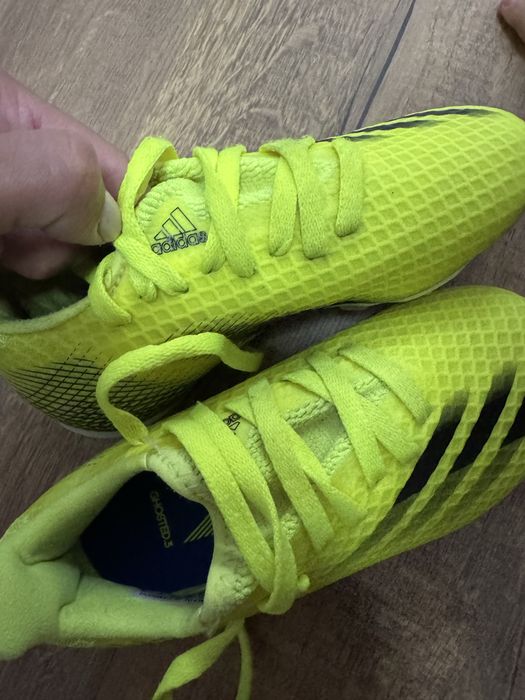 Детски бутонки Adidas 28