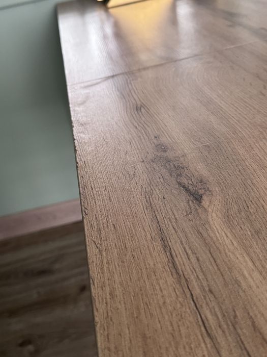 Стол обеденный