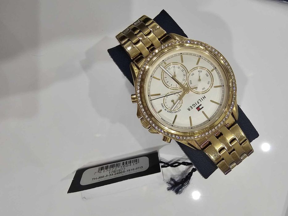 Дамски часовник Tommy Hilfiger