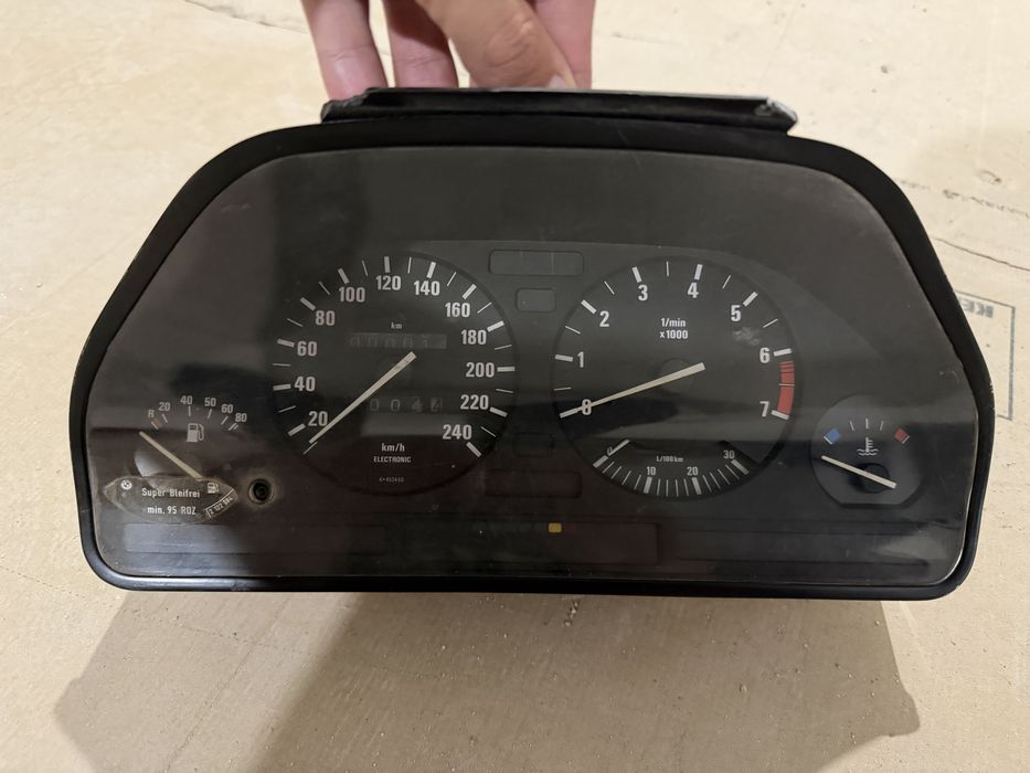 Километраж bmw e34