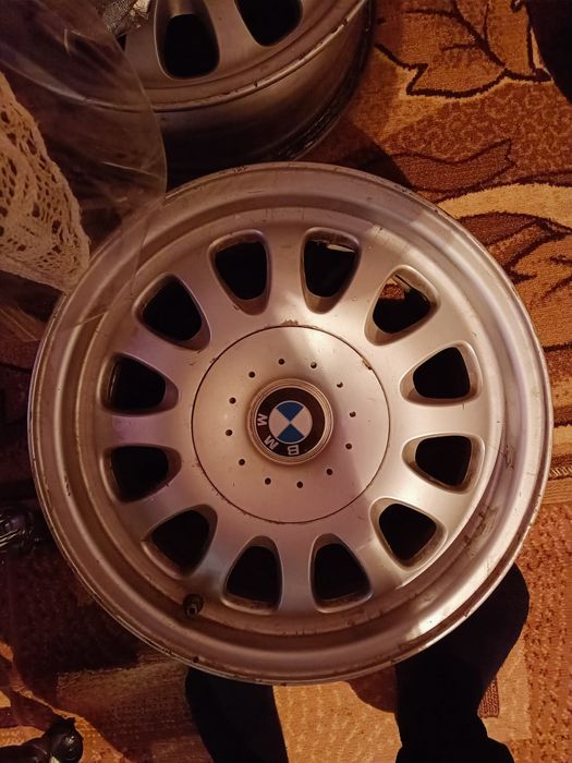 Диски на БМВ на 15