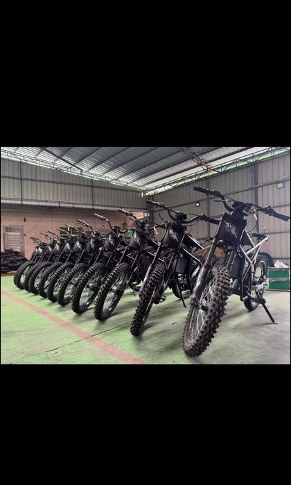 НОВА ВЕРСИЯ 2400W!! GT73 3.0 Електрически кросов велосипед eBike