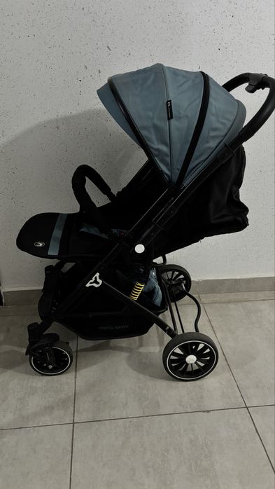 Продаю коляски 2 шт