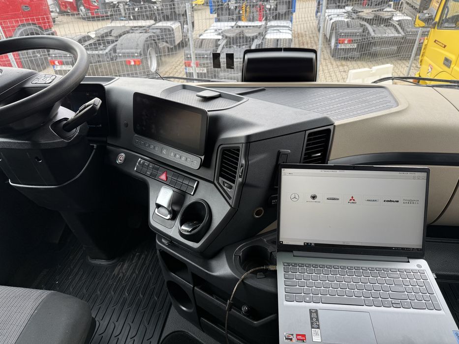 Efectuez diagnoza camioane Mercedes originala