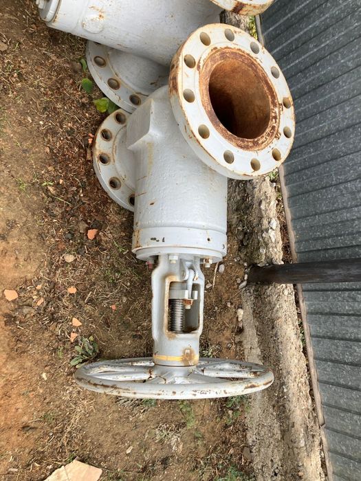 Продам задвижки