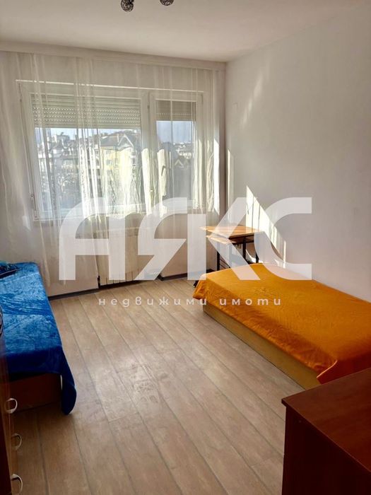 Дава се под наем Тристаен апартамент в София, Хиподрума - 85 кв.м за 657.9 € - Снимка #4