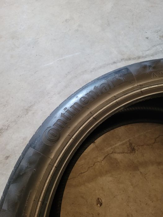 4 Anvelope de vara 315 30 r22 și 275 35 r22 Continental