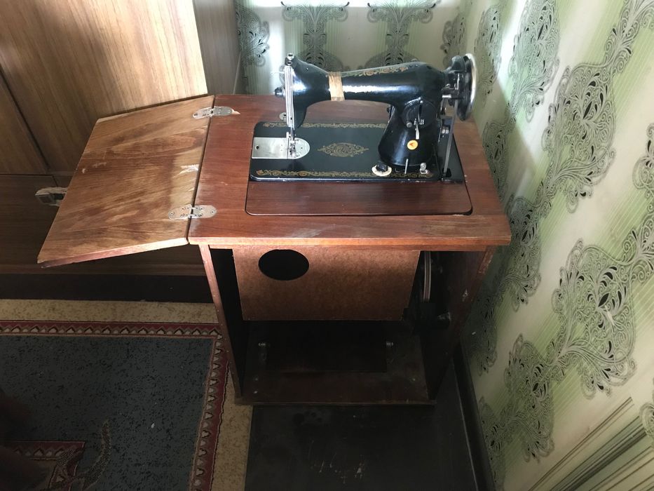 Тігін машинасы Швейная машина