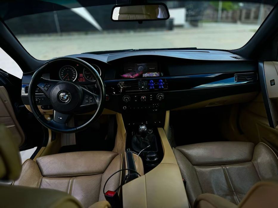 BMW E60 520d  M-Pack