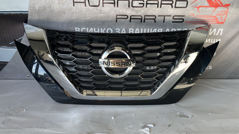 2 броя предна решетка/маска Nissan Juke 2 (2019-2023)