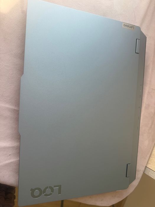 Лаптоп Gaming Lenovo LOQ 12600HX, 15.6" Full HD, IPS, 16GB DDR5 RAM, 512GB
