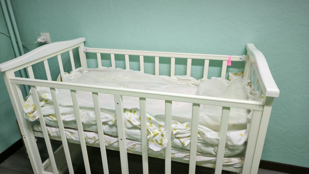 Детская кроватка приставная