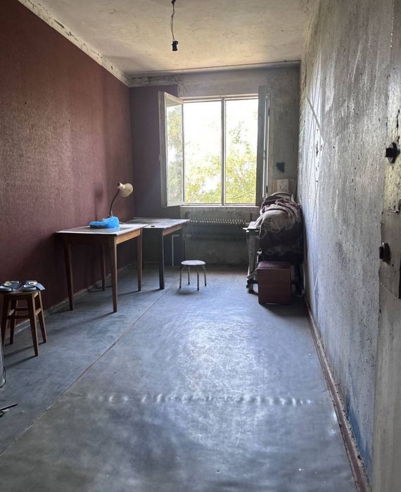 3 комнатная Буюк Ипак Йули Художников без ремонта