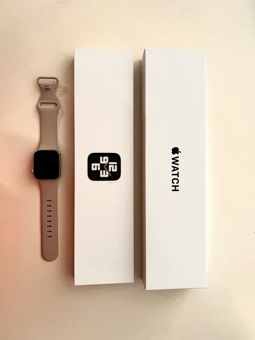 Apple watch  SE