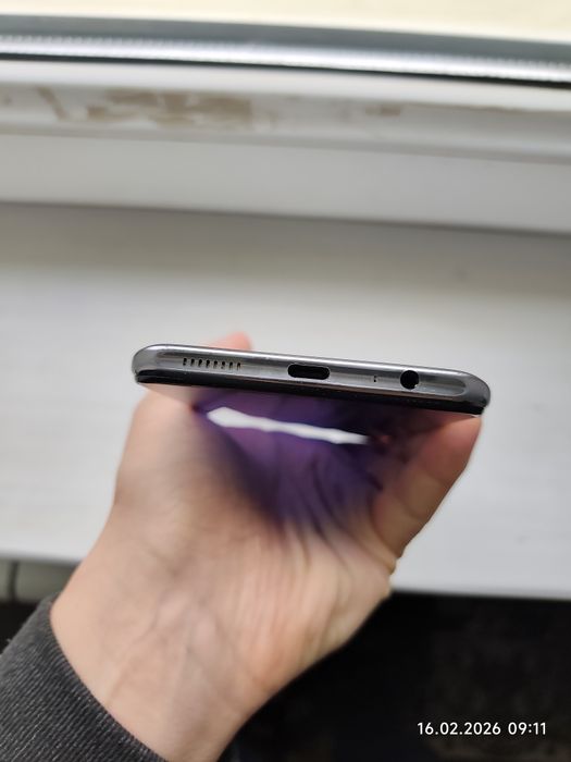 Продам INFINIX NOTE 11 pro 8/128. Состояние хорошое. Комплект.