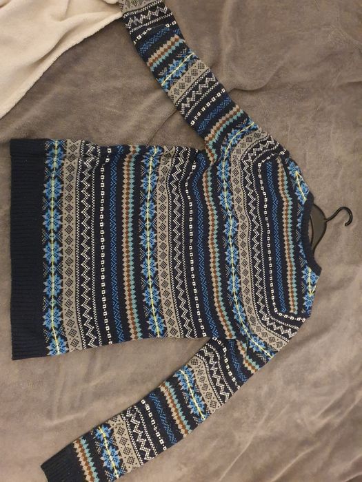 Pulover Pull and Bear, S