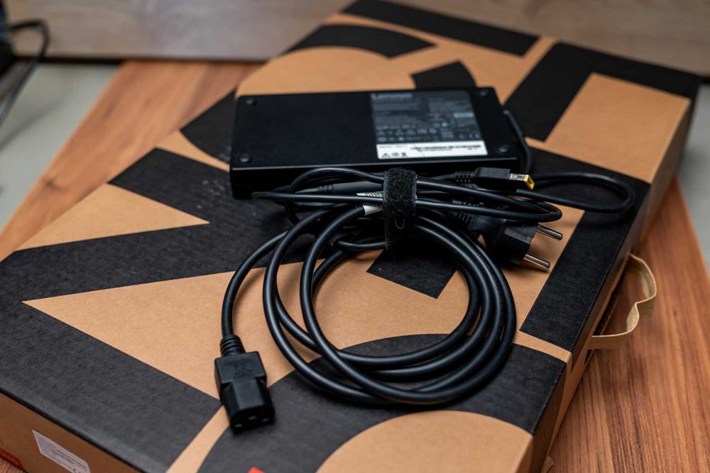 Lenovo Legion Pro 5 16IRX8 | i7-13700HX | RTX 4060 | 32GB | 1TB SSD