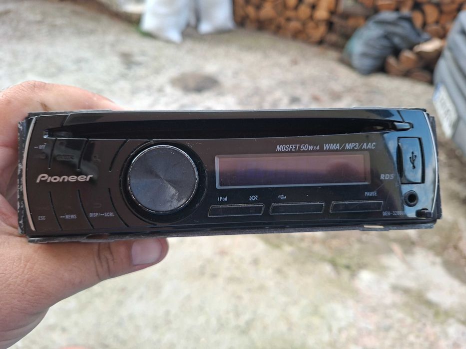 Cd pioneer 3200ub
