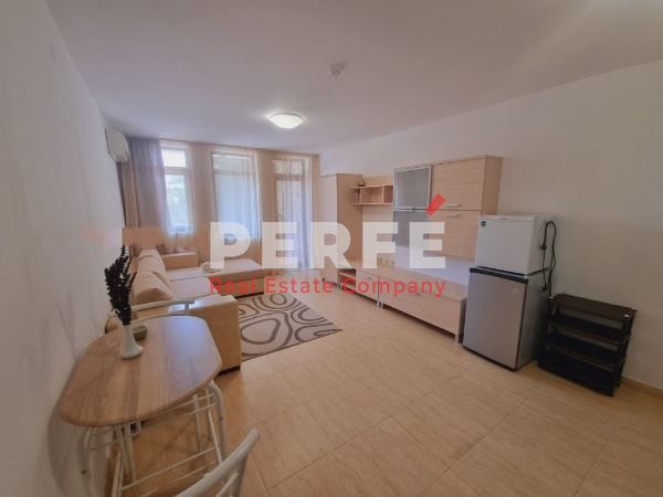 Продава се Едностаен апартамент в Свети Влас - 37 кв.м за 1476 €/кв.м - Снимка #1