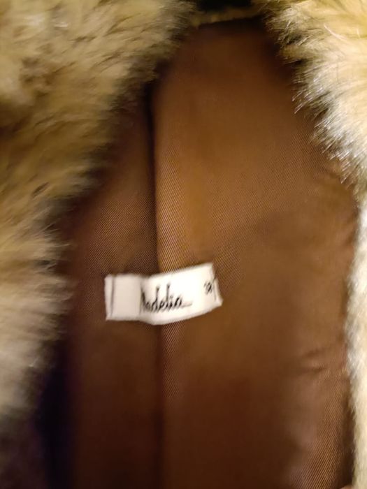 Vând vesta tip "cojoc"