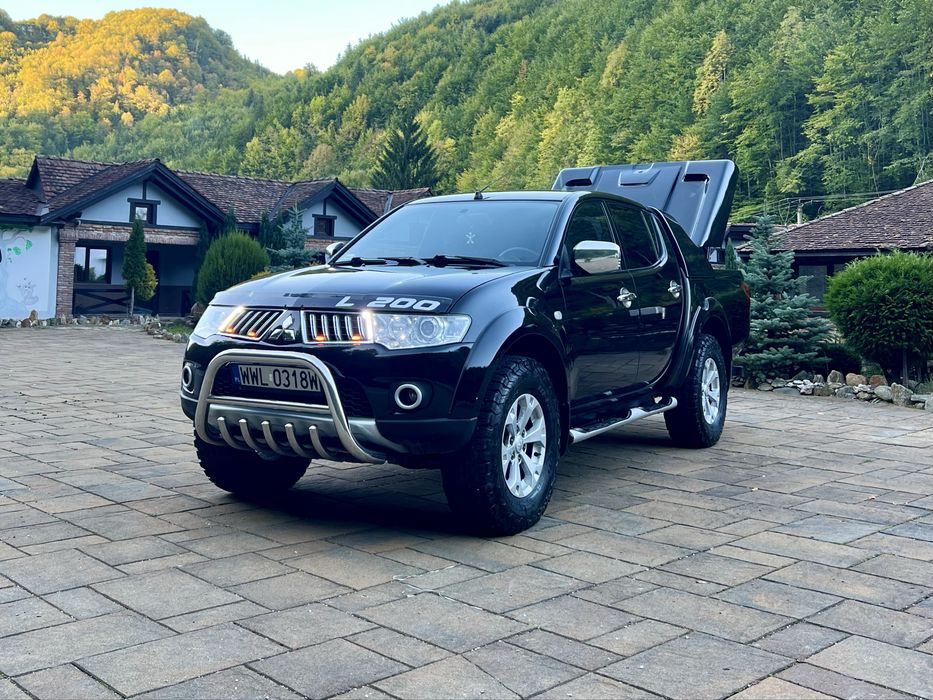 Mitsubishi L200 pickup 2.5 diesel 178cp autoutilitara