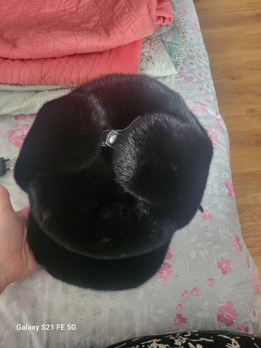 Норковая шапка продам