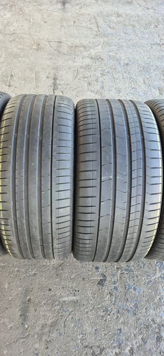 4 anvelope vara Pirelli,fata 275/35/22,spate 315/30/22.Pret/bucata