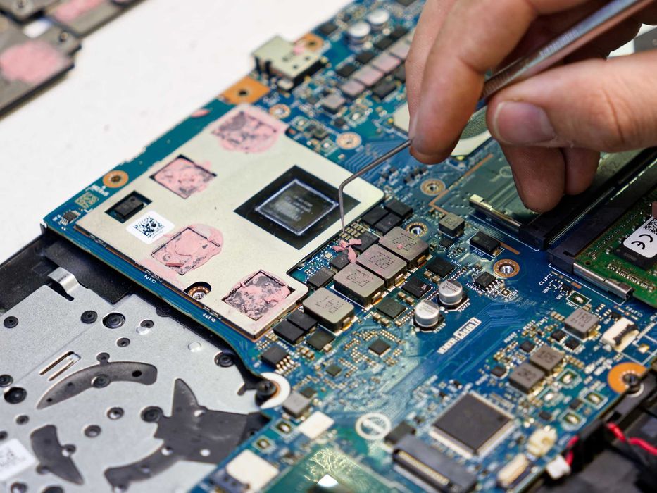 Жидкие термопрокладки Laird tputty 910 9.1 w/mk