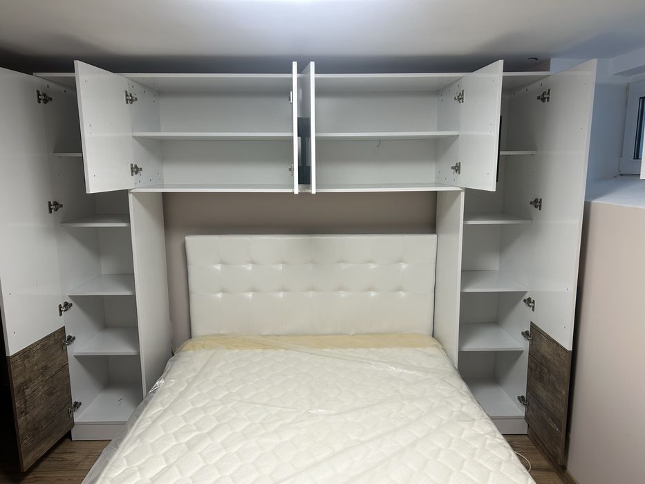 СПАЛНЯ Чисто Нова