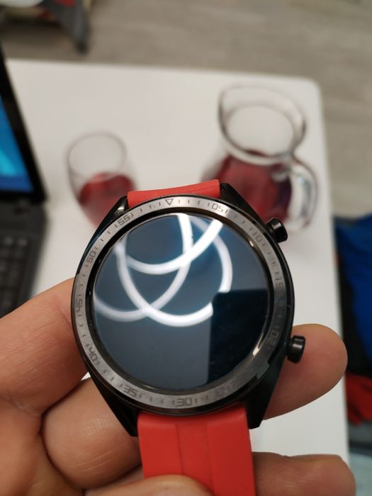 Продавам huawei GT