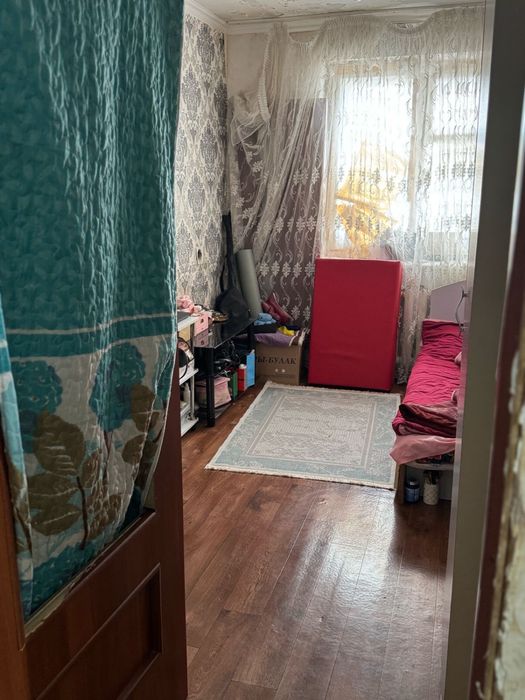 Продаю  3 комнатный  квартиру