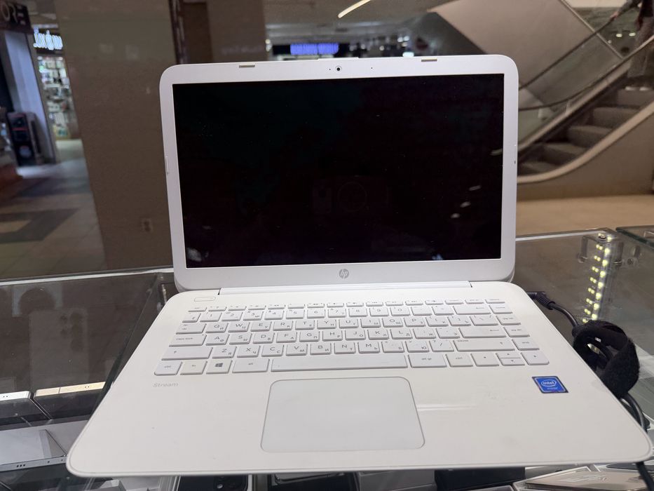 Ноутбук Hp в наличии